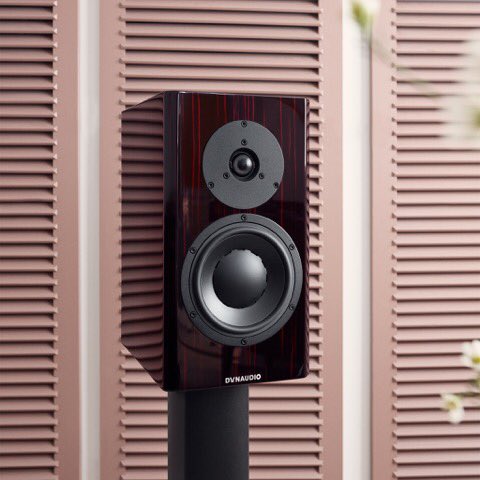 loudandclearedi's tweet photo. Guess what’s back? @dynaudio have just released new versions of their wonderful Special 40 loudspeakers. Available in 2 new finishes - Black Vine is a dark veneer shot through with vivid orange and Ebony Wave is a sinuous take on this classic hardwood. Available now! #special40 https://t.co/ExzFfHi720