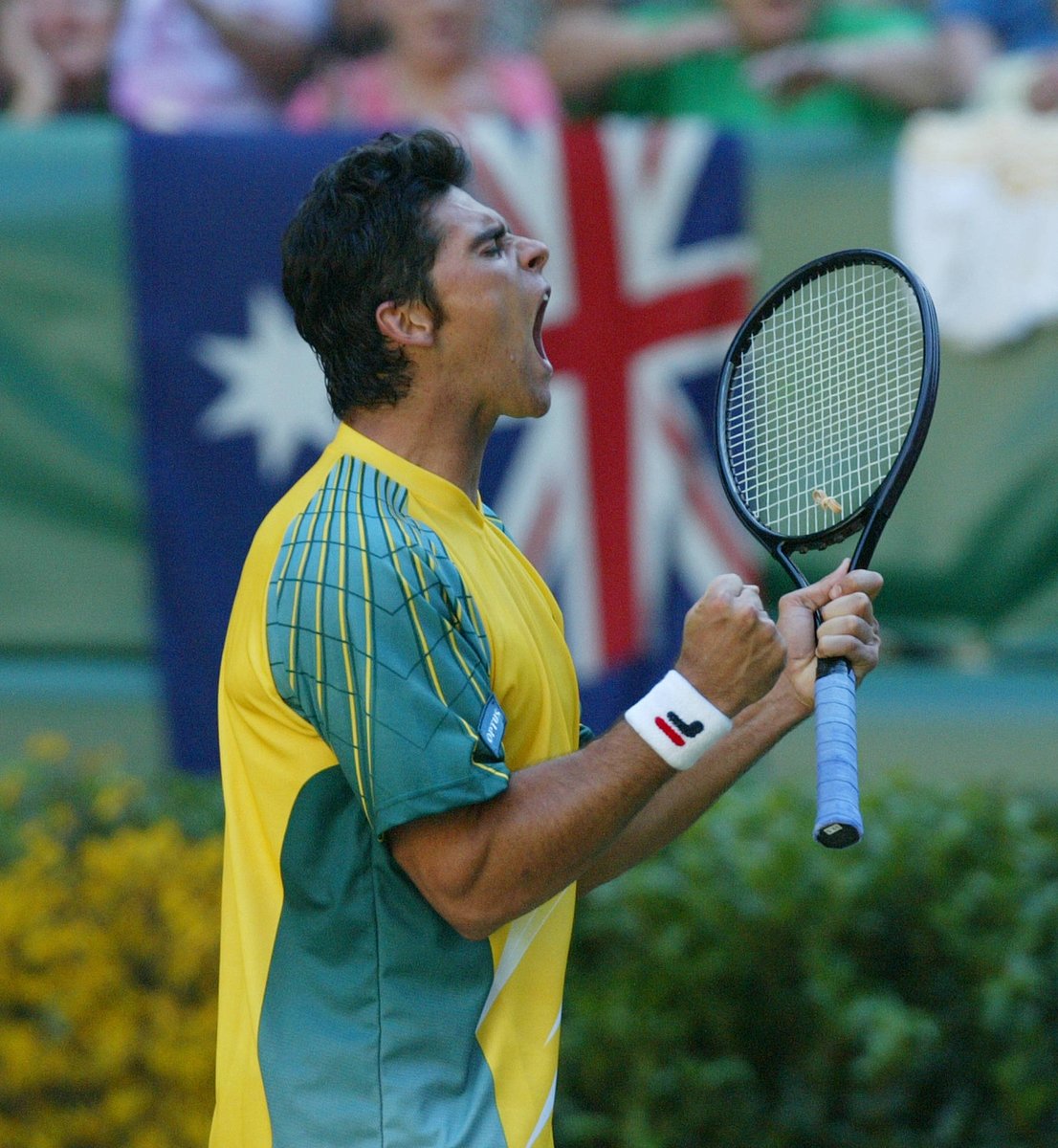 CopaDavis's tweet photo. Épico partido #FinalCopaDavis 2003 🏆
#MarkPhilippoussis 🇦🇺 vs. 🇪🇸 #JuanCarlosFerrero
Ahora🎾🍿https://t.co/YuU7kC0M8A https://t.co/QbcdTRtc6b