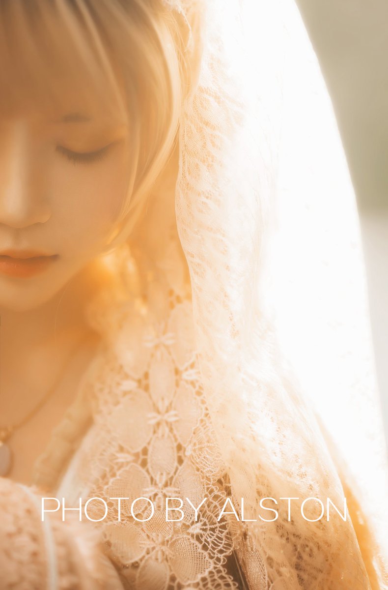 #lolita

这些小小的心思
娑娑作响的叶子
我心里欢喜不止                            

丨出镜：@桜桃喵 https://t.co/Tp9EHInVgy 
丨摄影后期：@mogumumu123 https://t.co/94CpO6SBUE