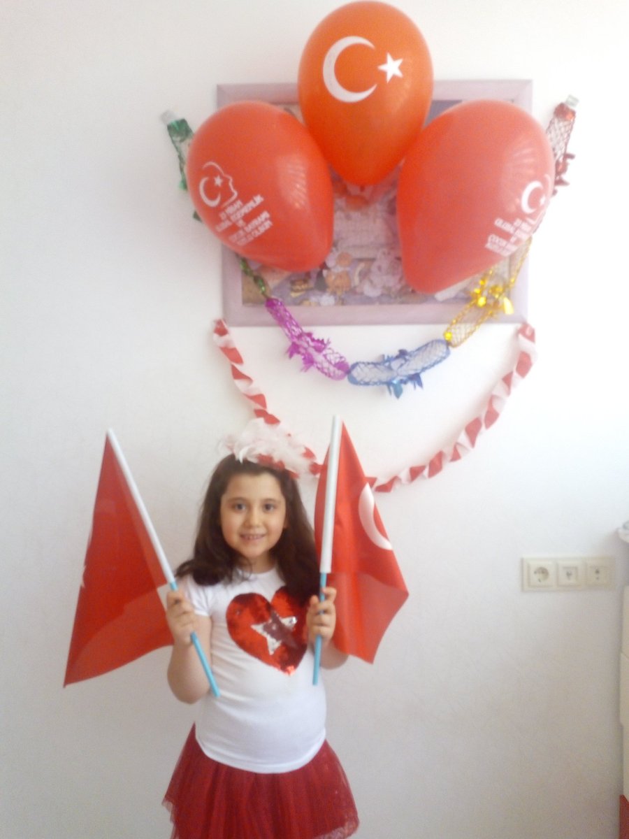 #EnBüyükBayram23Nisan #EvdeBayramVar <a href="/ziyaselcuk/">Ziya Selçuk</a> <a href="/tcmeb/">Millî Eğitim Bakanlığı</a>