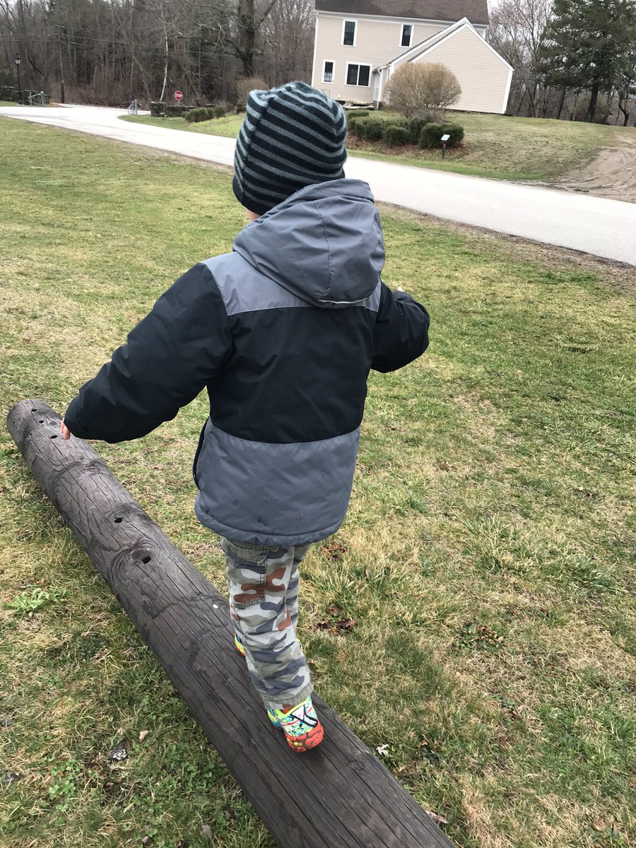 Melissa Cyr tweet media