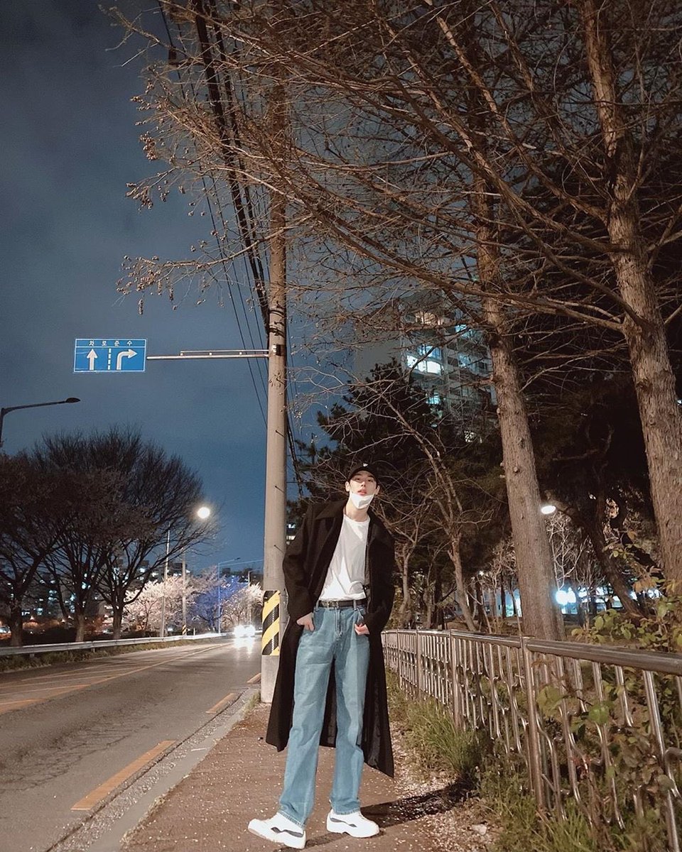 cbcmyboy's tweet photo. #rt
알티이벤트! 오늘 생일 된 기념으로 합니당🥰  알티 추첨 두분한테 공차 깊티 드려용! 알티만! 해주세영 낼 병찬이 인스타 라방 끝나구 당발 할게요! ๑╹ω╹๑ https://t.co/rPZsZSzqlj