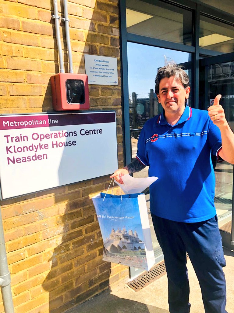 Neasden Temple tweet media