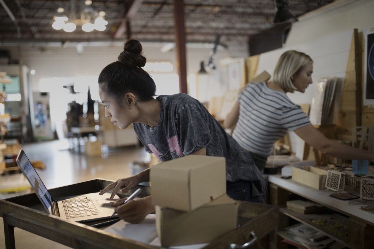 TorontoShoeShow's tweet photo. Building resilience during Covid-19 is key to the future success of retail!
https://t.co/uOWecDuKne
.
.
.
#AFACanada #TorontoShoeShow #CanadianRetail #CoronaVirusRetail #RetailTips #RetailManager #CanadianRetailer #ThursdayThoughts https://t.co/i7wgyjejFC