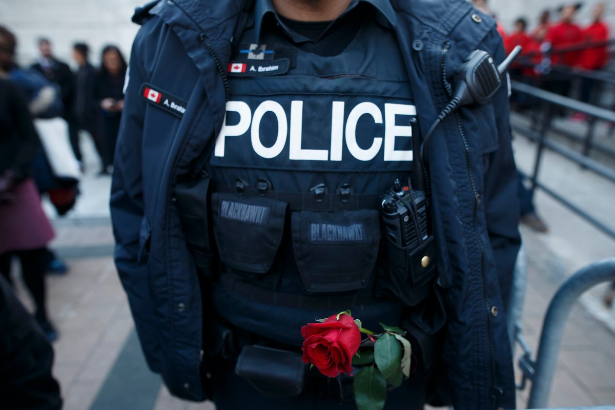Remembering the lives lost & the injured in the horrific act of violence on this two-year anniversary of the Yonge St tragedy. We are proud of our responding members for their professionalism & compassion as well as other emergency services & citizens of Toronto #TorontoStrong