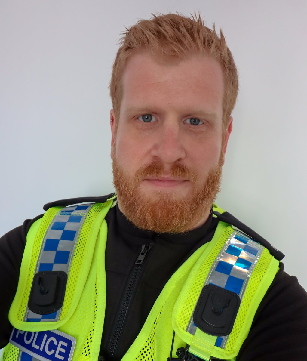 This is SC Callum Dyer @WYP_SC8053 he became a Special Constable in Wakefield District <a href="/WakefieldPolice/">WYP_WakefieldPolice</a> at the beginning of April. In the short time he’s been volunteering he’s made a few arrests, attended a sudden death and helped find more than 300 stolen goods. #BeSpecial