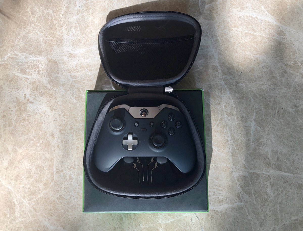 Jamsai_by_us's tweet photo. จอย xbox elite wireless controller manette sans fil มือสอง พร้อมส่ง!!
𝘗𝘳𝘪𝘤𝘦 : 4000฿

#จอยเกมส์ #จอยxbox #xboxelitewirelesscontroller #จอยเกมส์มือสอง https://t.co/7t25IUH6LH