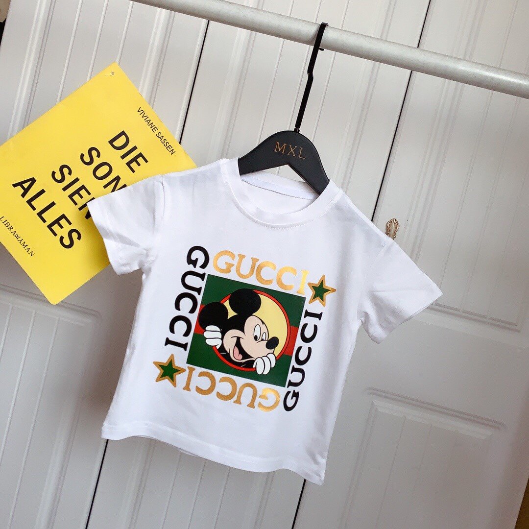 Balenciagakids's tweet photo. Baby GUCCI T-shirt
100-150cm

#designerwear #kidsclothing #kidsdesignerwear #kidsdesigner #kidsfashion #kids #kidsboutique #kidsshoes #kidsfashionistamodel #kidsfashiontrends #kidsfashionforall #wholesaleclothing #buyingudes #momhood #BANGBANGCON_D2 
#COVIDIOTS #StayAtHome https://t.co/PZ4R2J7Ksl