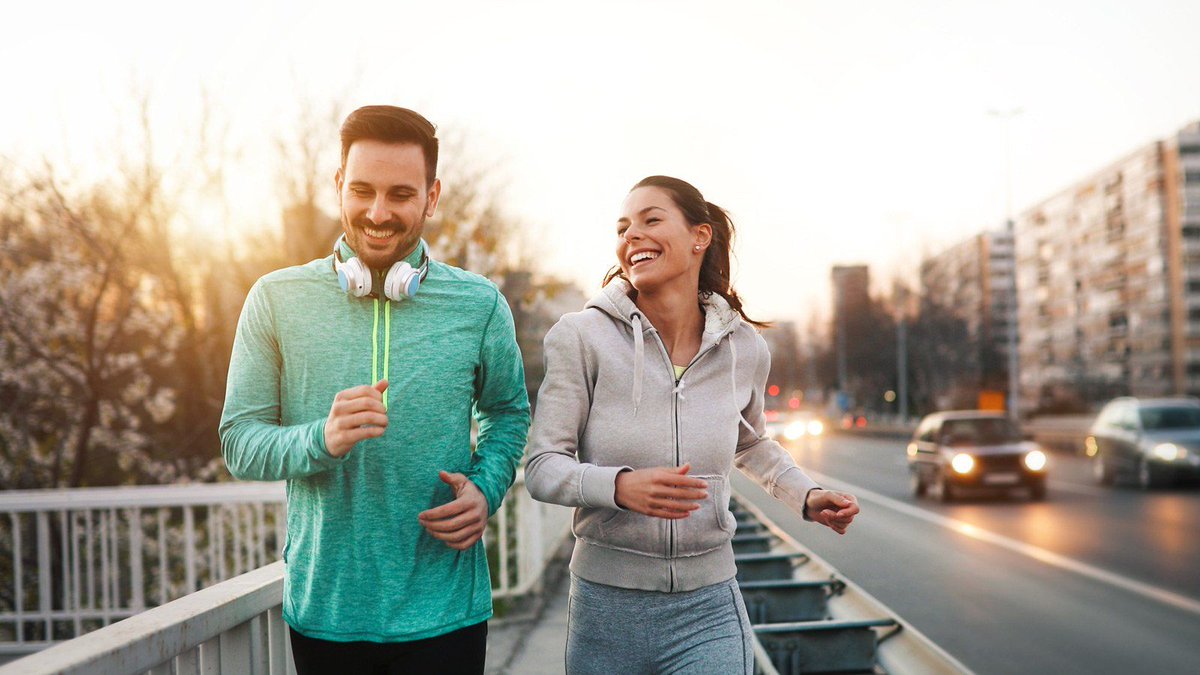 waterproofguide's tweet photo. Is running a good way to lose weight?
It can be, but It's not without it's pitfalls from getting injured to overeating and undoing all the hard work.
Find out here how it can work for you... https://t.co/tymNJXey36 via @hatchsimply
#runningtips #exerciseadvice https://t.co/85R6sYPn9Z