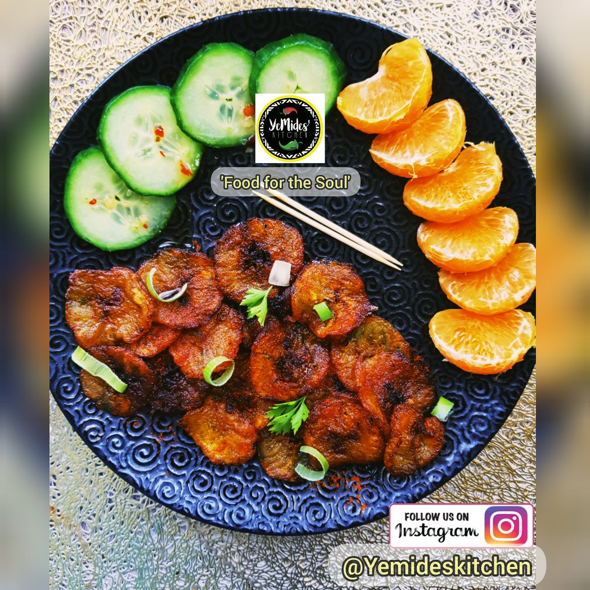 YemidesKitchen's tweet photo. Those times you're not hungry but you wanna snack and you can't go to the shop because it's not essential shoppingπ€£π.
Lunchtime snacking π½
#lunchideas #lunchtimeantics #plantaintribe #londonfoodie #londonchef #snacktime #quarantinecooking #ilovefood https://t.co/5073Ra9pv6