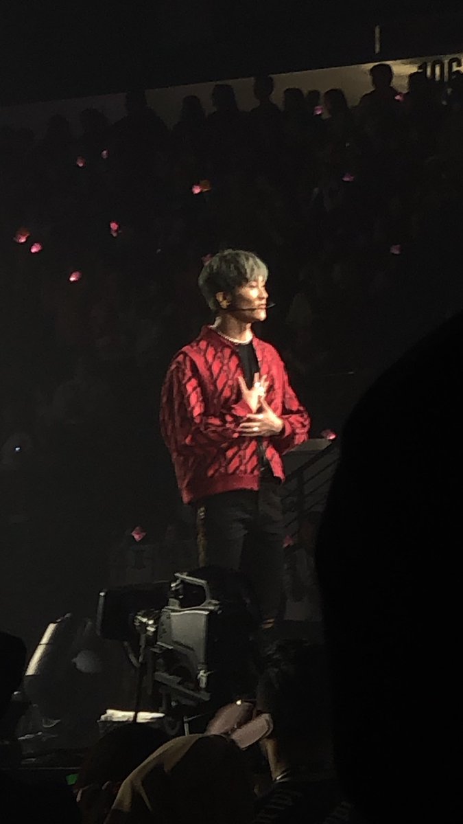 fantaken + unwhitewashed mark lee⠀⠀⠀⠀⠀  [an holy thread]