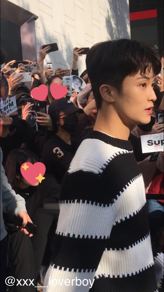 fantaken + unwhitewashed mark lee⠀⠀⠀⠀⠀  [an holy thread]