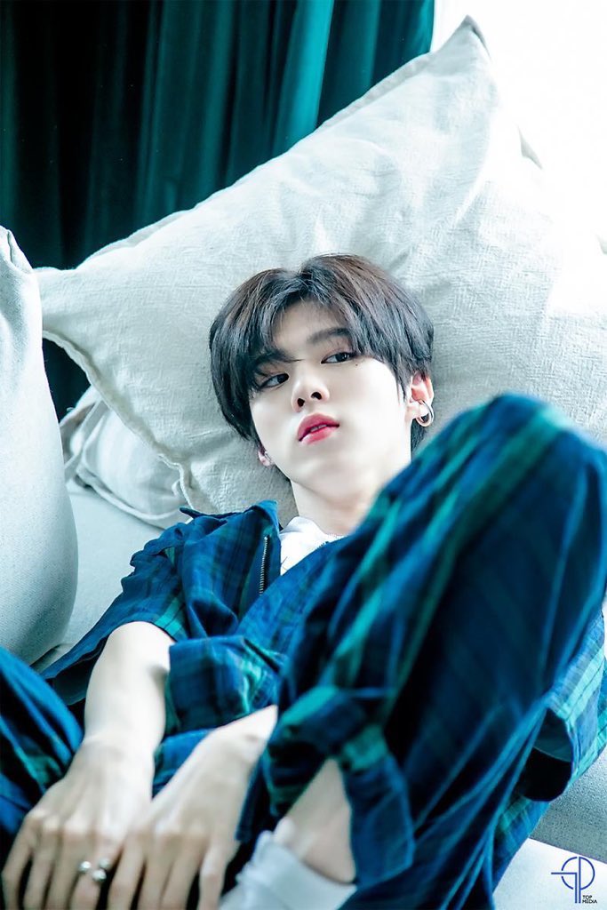 meownbn's tweet photo. KIM WOOSEOK !!!!! https://t.co/kC6G2oGDk3