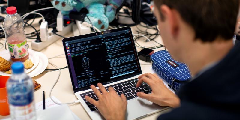grouperesadia's tweet photo. Cybersécurité des entreprises : quels conseils donner à ses salariés pour assurer la cybersécurité en télétravail ?
https://t.co/7TmrUApt17
#cybersecurite #Resadia https://t.co/IzQLahjjiv