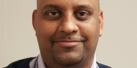 BSR (@rheumatologyuk) on Twitter photo The winner of the Paul Bacon #Vasculitis Award is Dr Alwin Sebastian, a #research fellow at @SouthendNHS under <a href="/profbdasgupta/">Bhaskar Dasgupta</a>. Alwin received the Bresnihan-Molloy International fellowship from RCPI and is currently leading an #NIHR portfolio study of HAS #GCA #BSR20 #rheumatology The winner of the Paul Bacon #Vasculitis Award is Dr Alwin Sebastian, a #research fellow at @SouthendNHS under <a href="/profbdasgupta/">Bhaskar Dasgupta</a>. Alwin received the Bresnihan-Molloy International fellowship from RCPI and is currently leading an #NIHR portfolio study of HAS #GCA #BSR20 #rheumatology