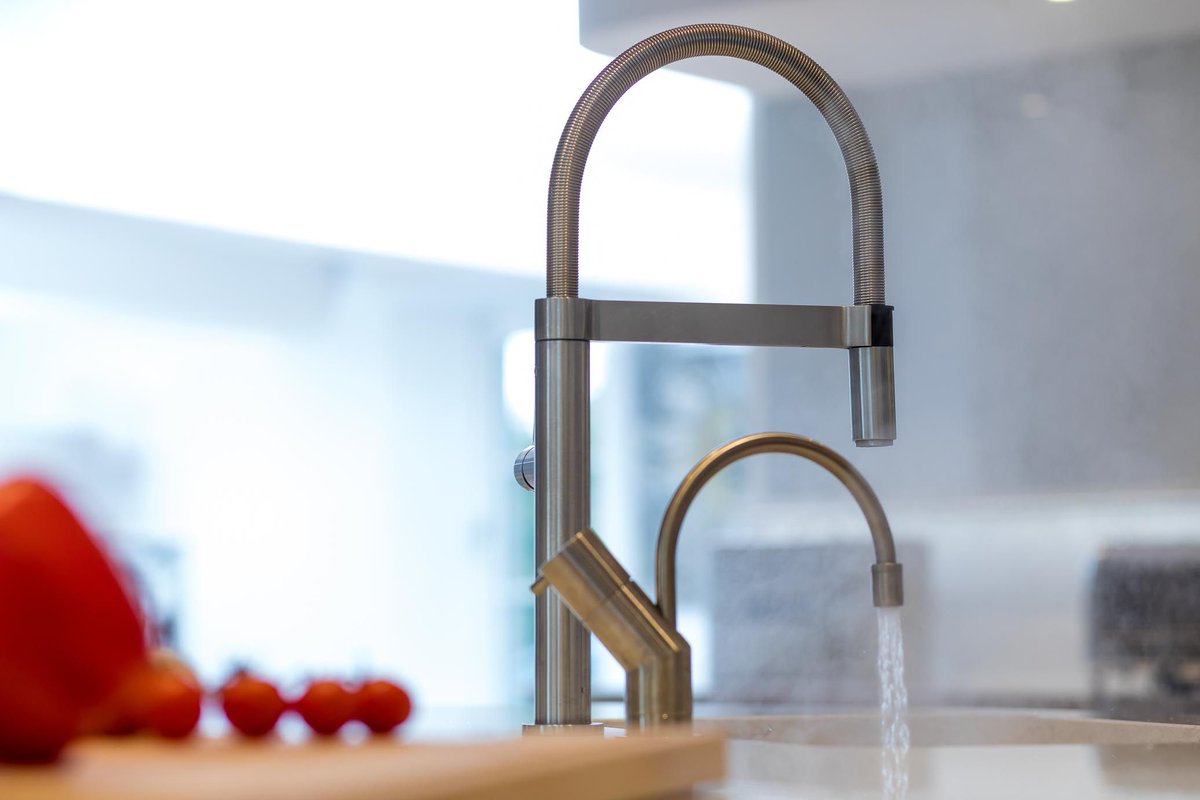 kitchensint's tweet image. What type of kitchen tap do you have or would you like? Boiling water? Small and compact? Tell us why yours is great or what you'd like. #kitchentaps #kitchendesign