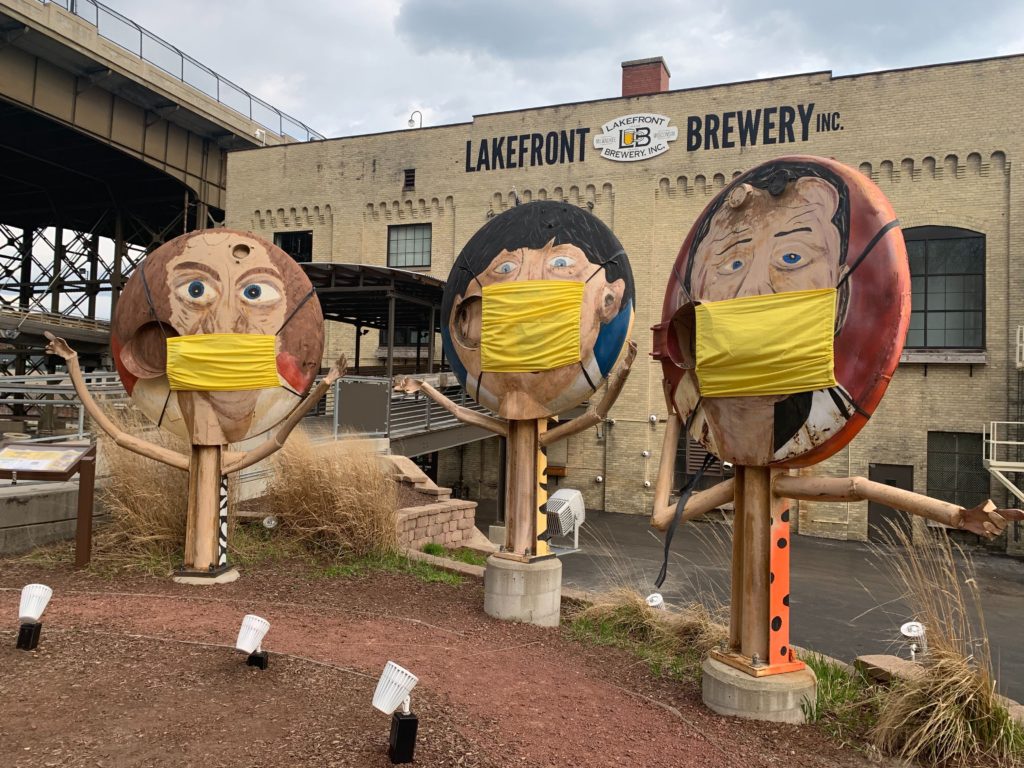 Larry, Curly and Mo are doing their part to flatten the curve. Why Lakefront Brewery’s Three Stooges Are Wearing Masks - bit.ly/2S2KTHV