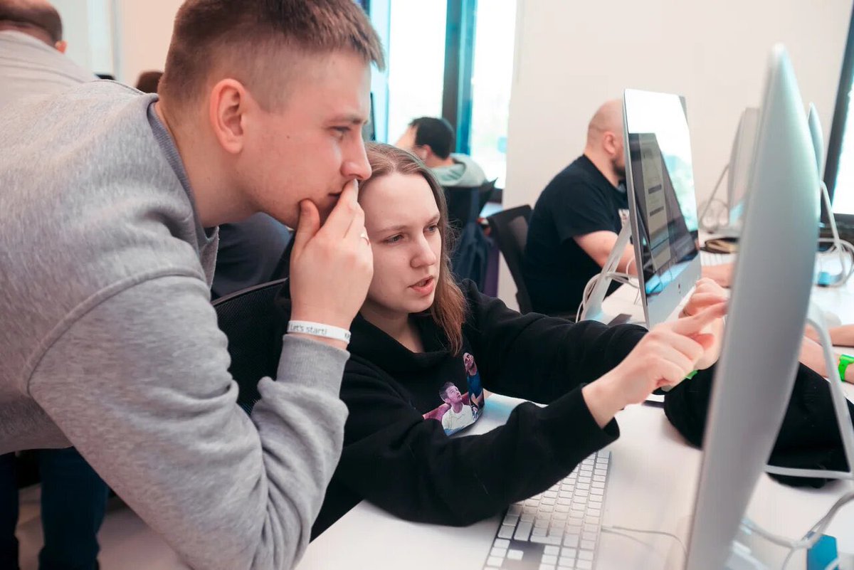 21coding's tweet image. Как вы знаете, оценка знаний в Школе 21 происходит в формате peer-to-peer. Для оценки каждого задания необходимо, чтобы участника проверили сначала сами участники, затем задание участника проверяется программой и ставится общий балл.  Хотите проверить на себе?!
⠀
#21school