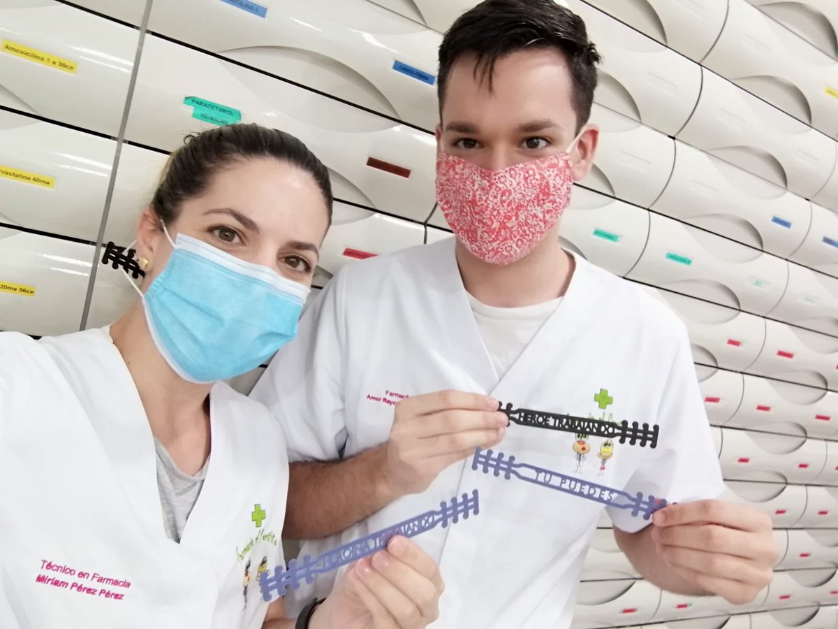 CIFPVdC's tweet photo. Realizamos nuestra primera donación de Salvaorejas a la Farmacia El Puertito (Güimar) realizados por el departamento de Fabricación Mecánica con impresora 3D
#coronavirusmaker
💪
#juntospodemos
#impresion3d
#yomequedoencasa
#tenerife
#canarias https://t.co/xiiUGvBuJV