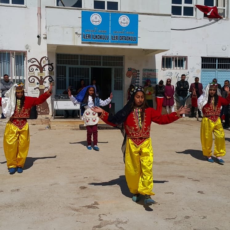 23 Nisan Ulusal Egemenlik ve Çocuk Bayramı kutlu olsun.
🇹🇷🇹🇷🇹🇷
<a href="/NKapanoglu/">Nuri Kapanoglu</a> <a href="/siverekmem63/">Siverek İlçe MEM</a>