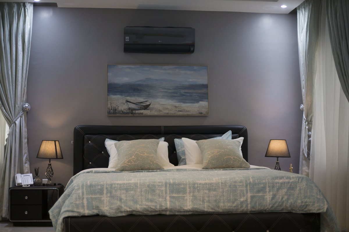 toptekstructure's tweet photo. Do you think couples will #stayhome if they have a room like this during this #lockdown ?
#Throwback to our project Anthony
#toptek #Throwbackthursday #lockdownextension https://t.co/sJGar8rQRR