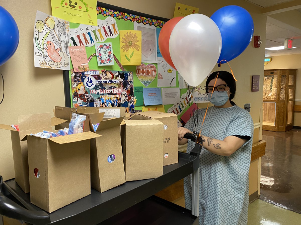 CircusIceCream's tweet photo. From the Charlotte Hall Veterans Home:
"The ice cream is a total hit!! Attached are a couple images taken of some of the carts going around. The staff and residents are so appreciative of your generosity!"
Thanks to Ashley Radano for the pictures.
#icecream https://t.co/r57f4XhkOv