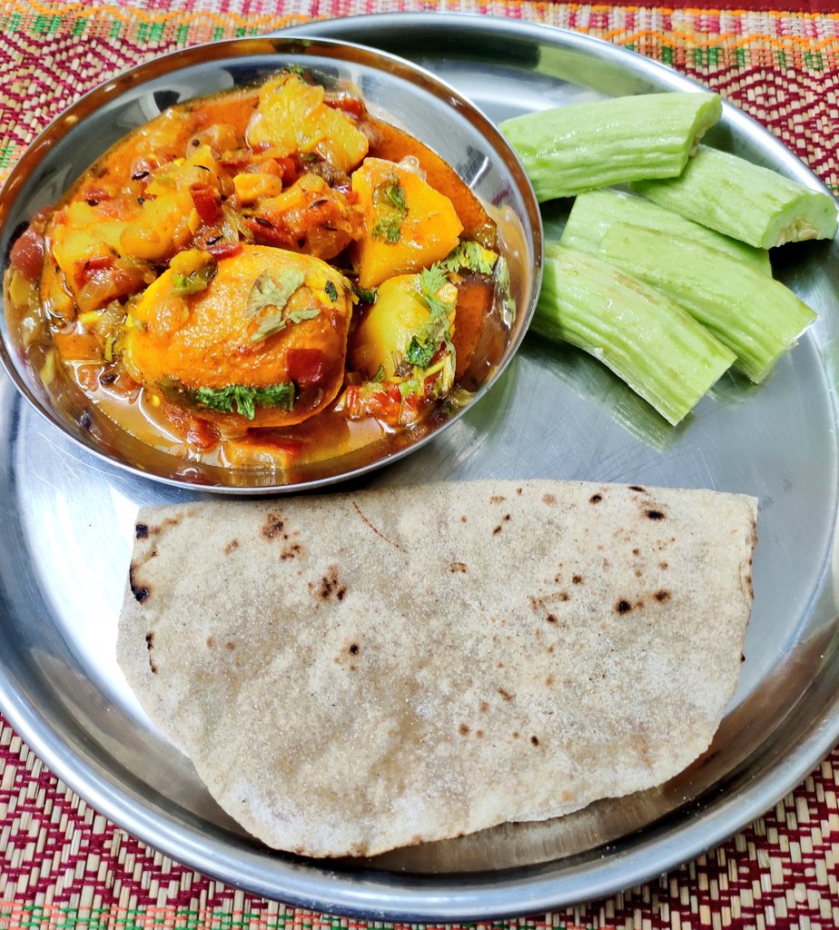  #jogacooks Aaj ka lunch... Quick but yummy.