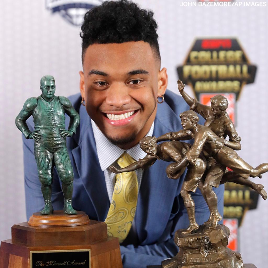espn's tweet photo. Draft day mood 📸 #NFLDraft https://t.co/grRyGtrfZs
