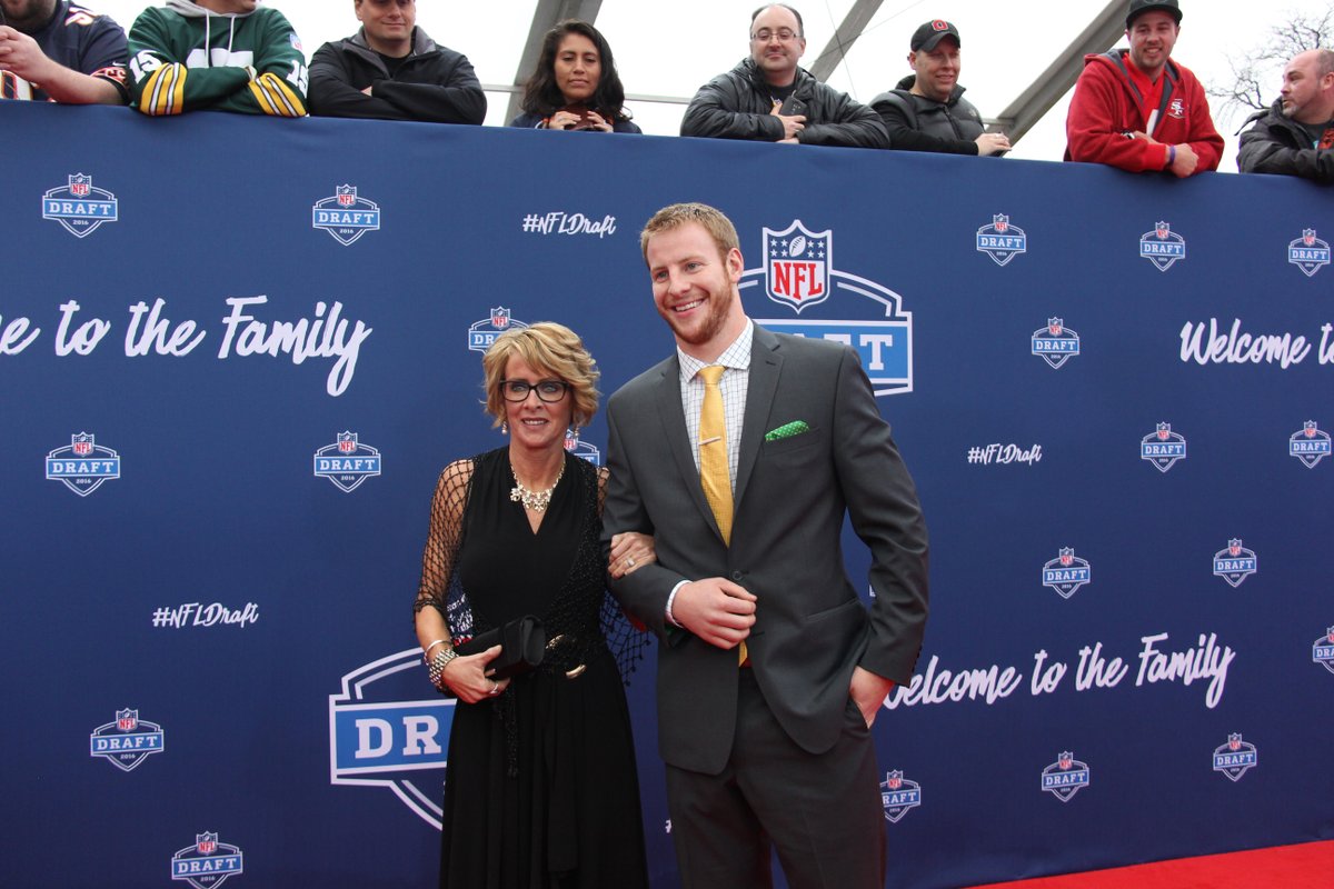 NDSUfootball's tweet photo. In honor of the @NFLDraft we're throwing it back to highest-drafted non-FBS quarterback, you may recognize him. The @Eagles selected Bison QB Carson Wentz with the 2nd pick of the 2016 NFL Draft on Thursday, April 28, at the Roosevelt University Auditorium Theatre. #TBT https://t.co/2FAqOR161E