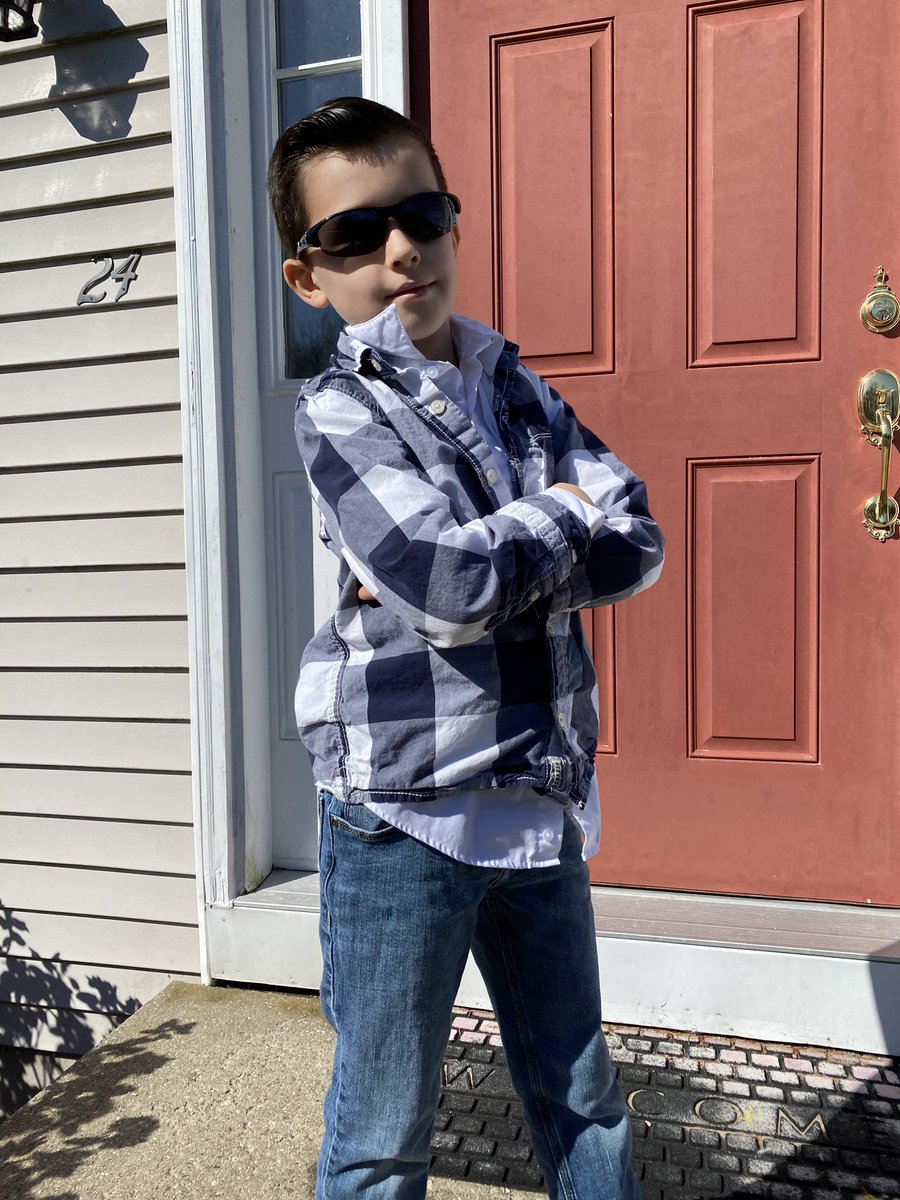 KJazz20's tweet photo. #PSDSpiritApril Future is bright https://t.co/wN4S2F0sFq