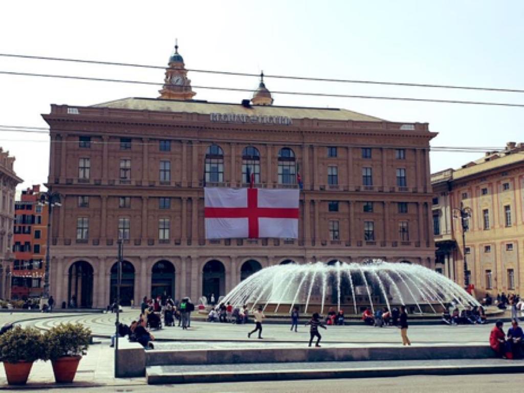 Oggi 23 aprile a #Genova si  festeggia la nostra bandiera.#Festadellabandiera #Sangiorgio #siAmoGenova #Italia #Italy  ❤️🏴󠁧󠁢󠁥󠁮󠁧󠁿❤️🏴󠁧󠁢󠁥󠁮󠁧󠁿❤️