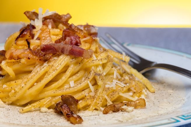 Hendery as carbonara- creamy and cheesy - SUPER TASTY- literally crafted by Gods- salty and spicy- everyone wants to imitate but only a few succeed- once you try it you won't ask for anything else but carbonara- warms your heart - strong flavour that feels like home