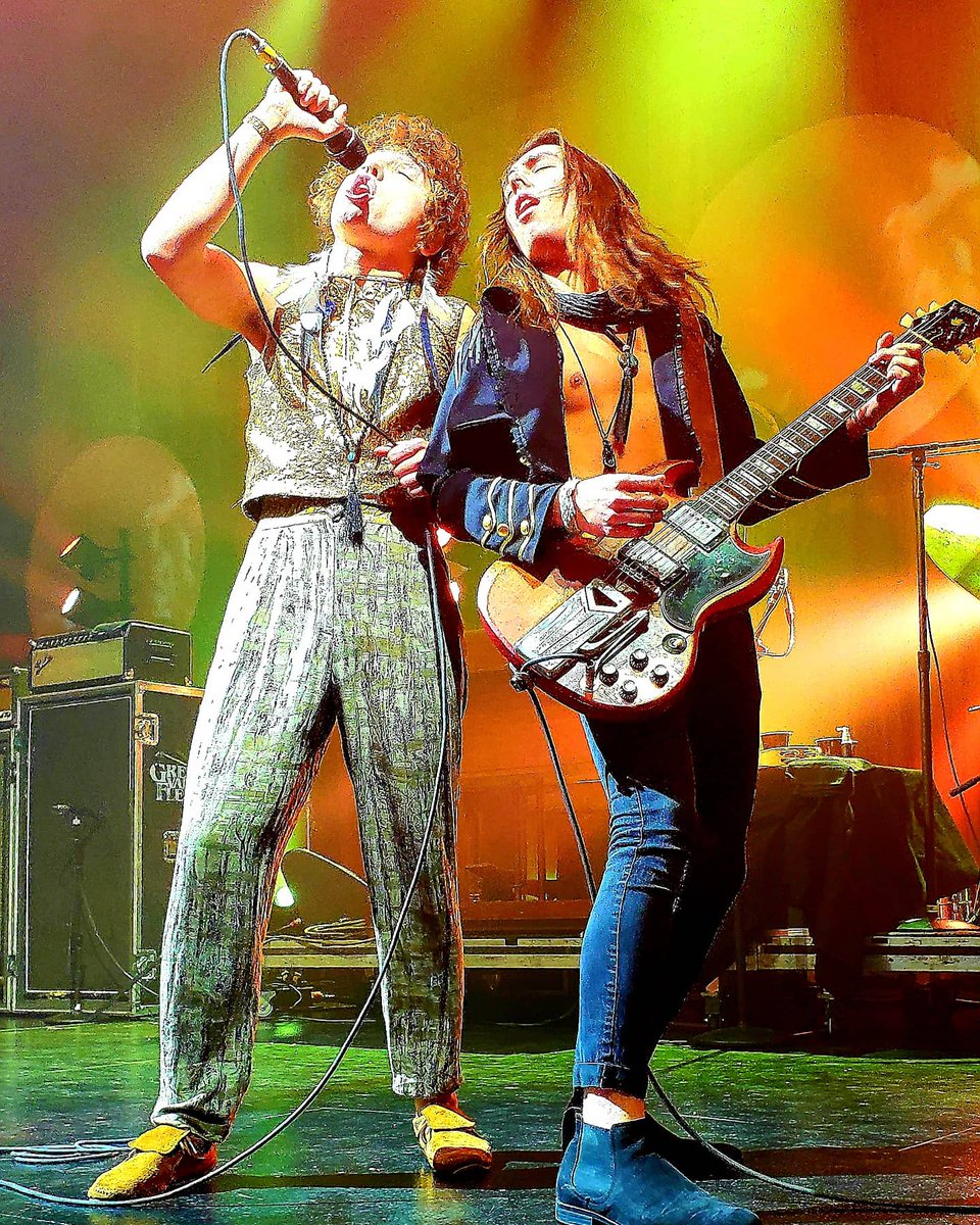 rexcunningham's tweet photo. @GretaVanFleet Happy Birthday to Jake and Josh Kiszka! Hope you have as much happiness as you give on this day and many more to come. ✌❤🌎 #gretavanfleet #thepeacefularmy #showup #jakekiszka #joshkiszka #samkiszka #danielwagner #lavarecords #gvf https://t.co/pnnGliUNbG