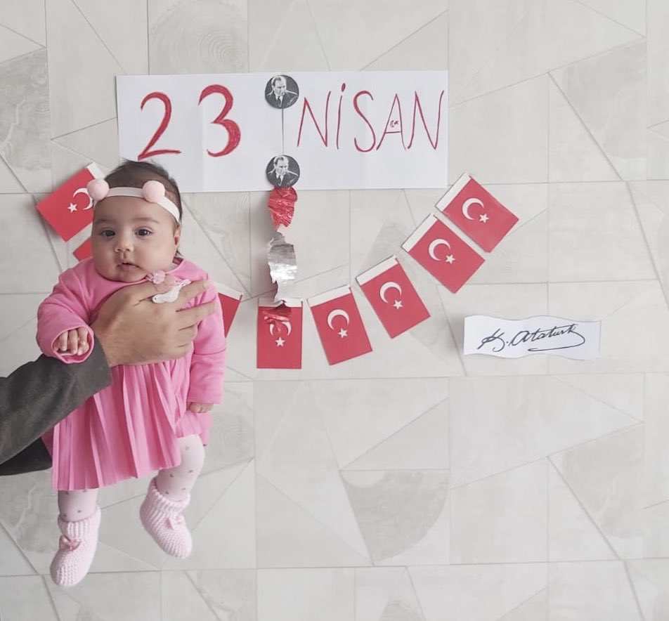 “Çocuklar,geleceğimizin güvencesi,yaşama sevincimizdir.” -M.K.Atatürk- #BayramınAdıCocuk #nice100yıllara #Evde23Nisan <a href="/ziyaselcuk/">Ziya Selçuk</a> <a href="/feysel_tascier/">feysel taşçıer</a> <a href="/ideaziz1/">Mehmet Aziz İDE</a> <a href="/diyarbakirmem/">Diyarbakır İl Millî Eğitim Müdürlüğü</a> 23 Nisan Ulusal Egemenlik ve Çocuk Bayramı’mız Kutlu Olsun 😊
