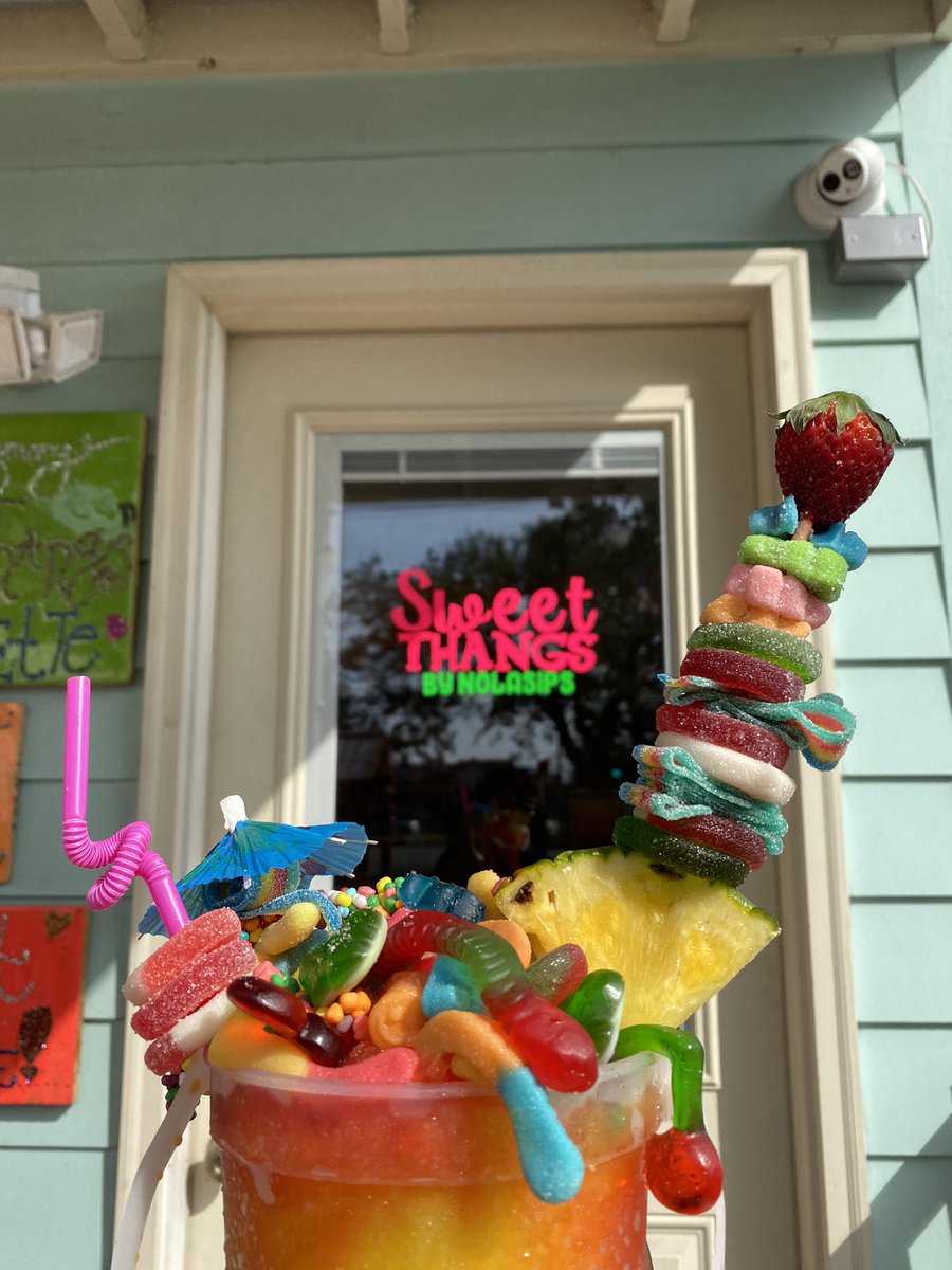 nolasips's tweet photo. SWEET THANGS BY NOLASIPS🍧🍭🥳 4202 S. CARROLLTON AVE. https://t.co/MJrkdXBBWv