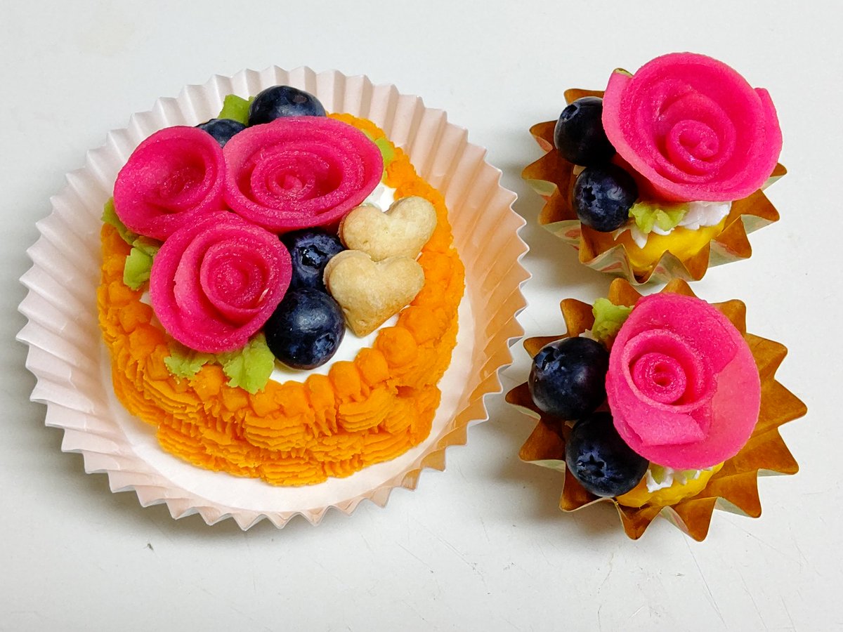 マリサン いぬごはん 誕生日ケーキと残った材料で作ったおすそ分けカップケーキ 犬用ケーキ わんこケーキ 誕生日 ケーキ 手作りケーキ 誕生日 犬 犬おやつ マリサン いぬごはん 誕生日ケーキと残った材料で作ったおすそ分けカップケーキ 犬用ケーキ わんこケーキ 誕生日 ケーキ 手作りケーキ 誕生日 犬 犬おやつ