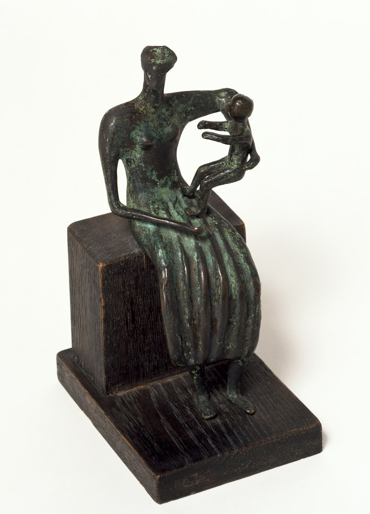 It's Take Your Child to Work Day, and now that we're all working at home, it's JUST. LIKE. THIS. Right? What artwork better conveys YOUR experience of working from home during #COVID19?

Pictured: Henry Moore, Mother and Child: Uncrossed Feet, 1956

#tyctwd #TODASTW