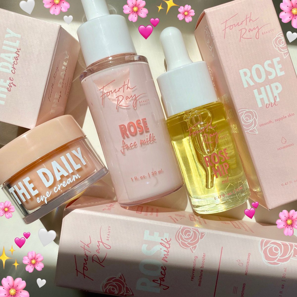 #Giveaway 

We love us a skincare giveaway! Win everything in this photo for you and a friend!  

To Enter: 
💕Like &amp; RT
💕Follow <a href="/FourthRayBeauty/">FourthRayBeauty</a> 
💕 reply w/ your favorite emoji  

📸:makeupjustforfun