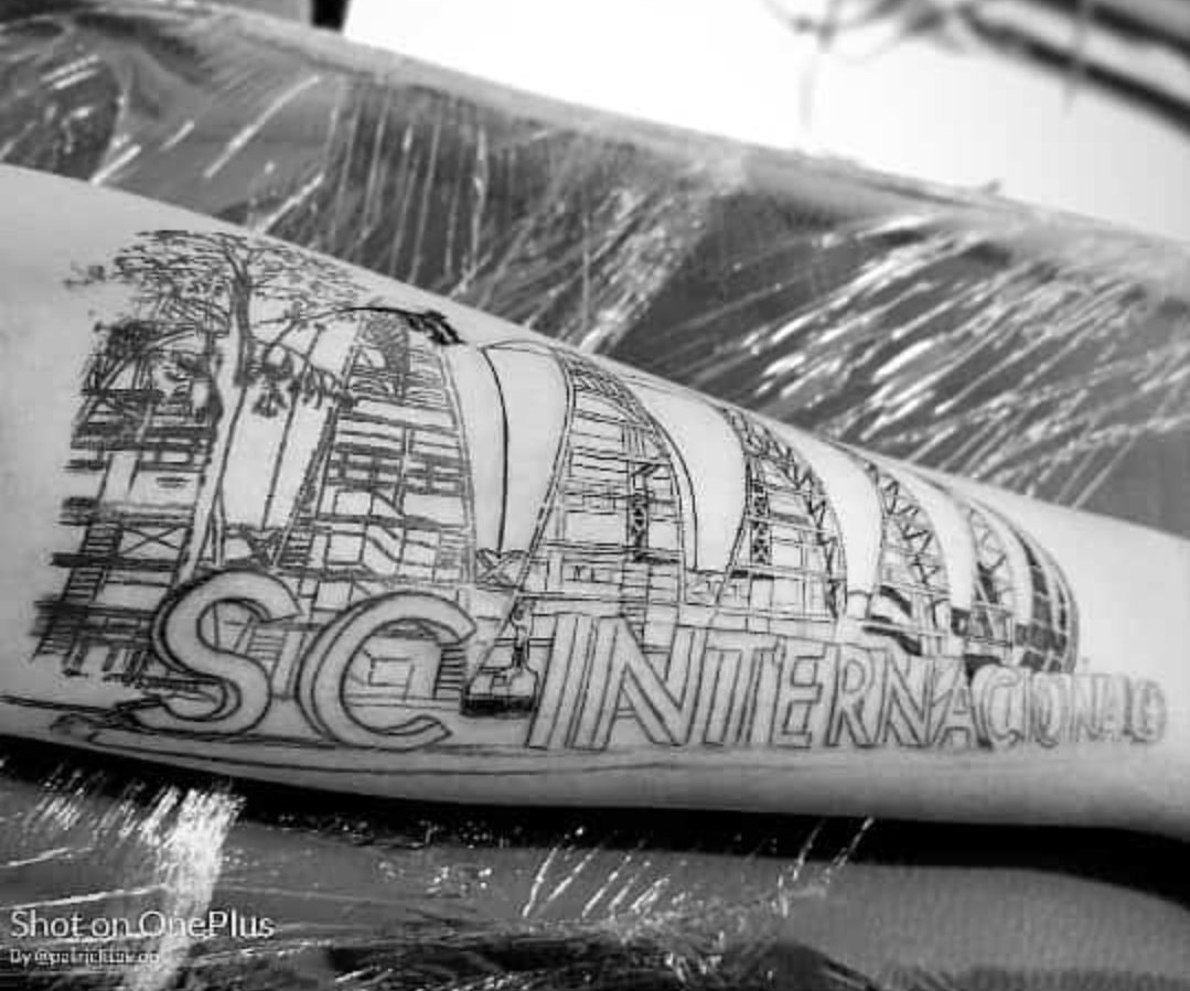 Arthur_SS_'s tweet photo. Tbt do gigante que está eternizado na minha pele. 🇦🇹 https://t.co/HfX85iz0b1
