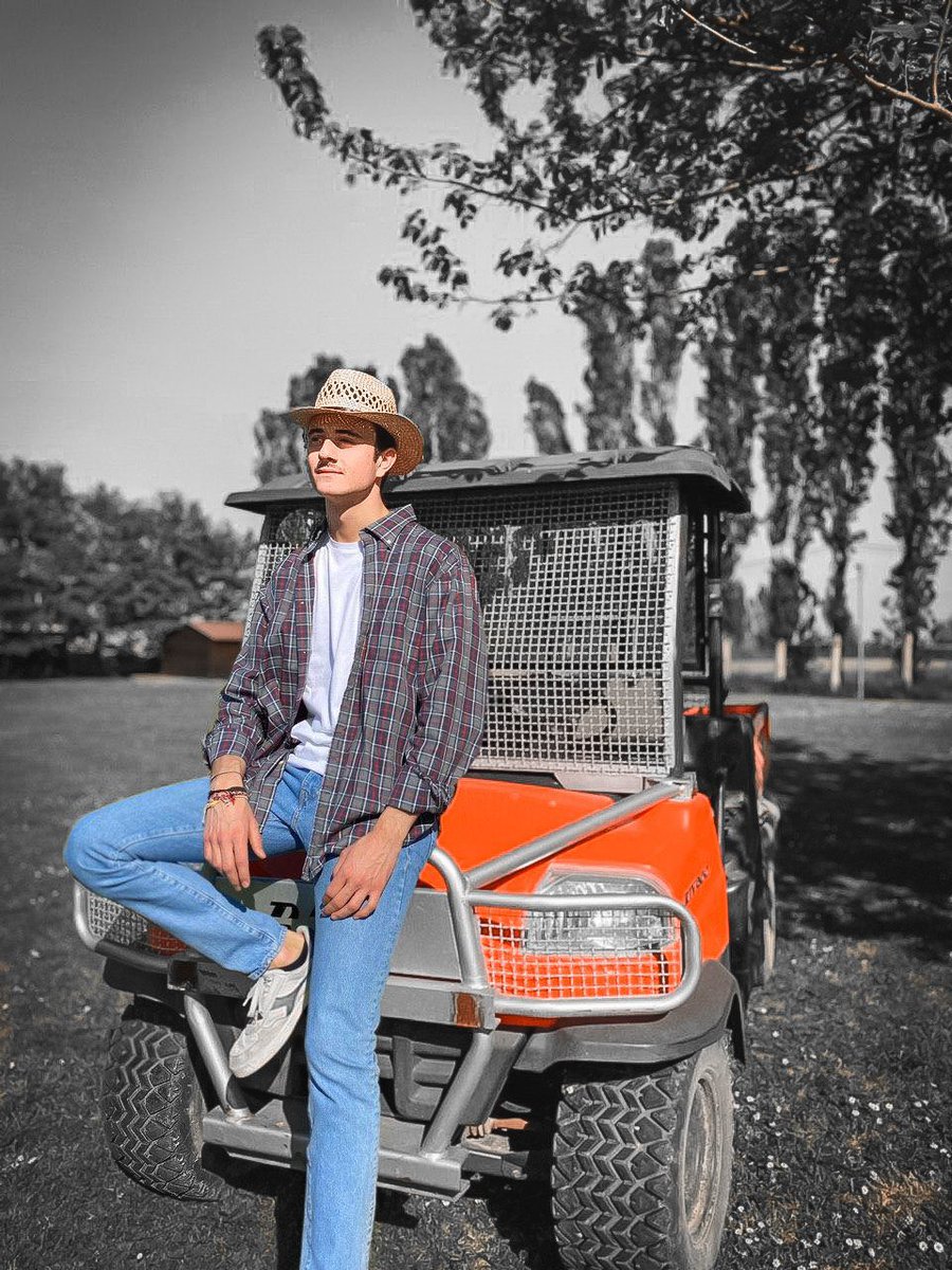 GiacomoAltoe's tweet image. Grano seminato! 🌾👨🏽‍🌾 Ora possiamo tornare in pista?! 🙏🏼