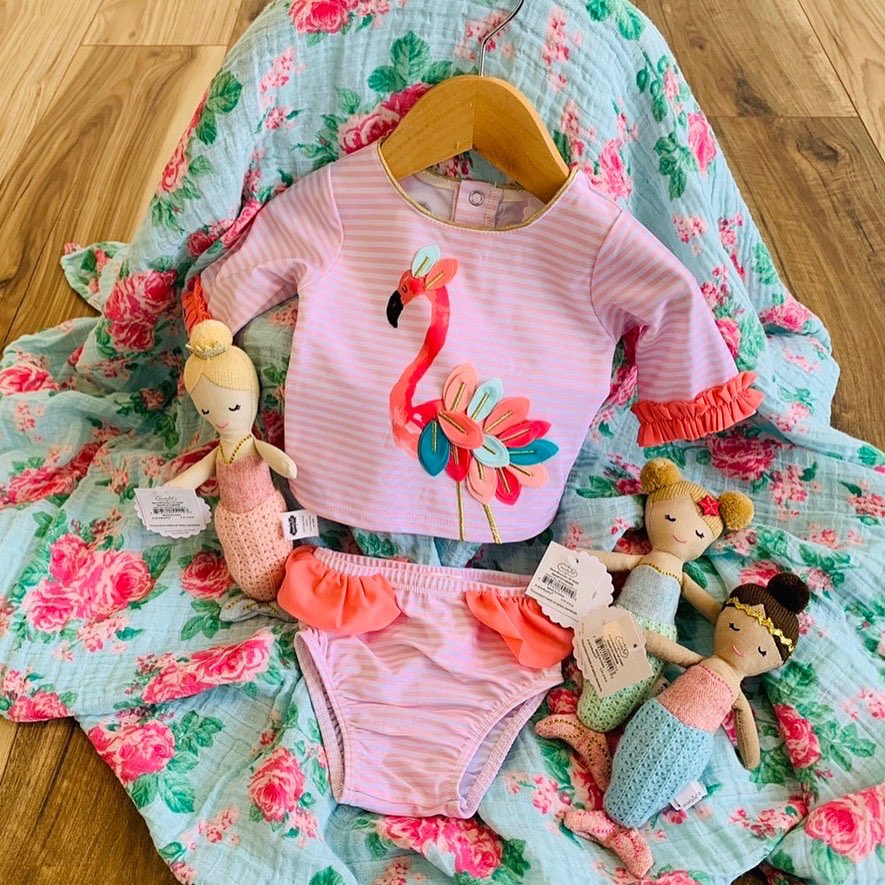 BabyScene1's tweet photo. splishin’ &amp; splashin’ 

813.392.1400⁣
we deliver &amp; ship

#summerlovin⁣ #summerloving⁣
#summerisalmosthere⁣
#splashingaround⁣
#pooltime⁣
#beachwaves⁣
#babysbathingsuit⁣
#babyrashguard⁣
#spf50⁣
#babyshark⁣
#flamingo⁣
#flamingos⁣
#infantbathingsuit #babyscene1 https://t.co/ikkMaeZQMh