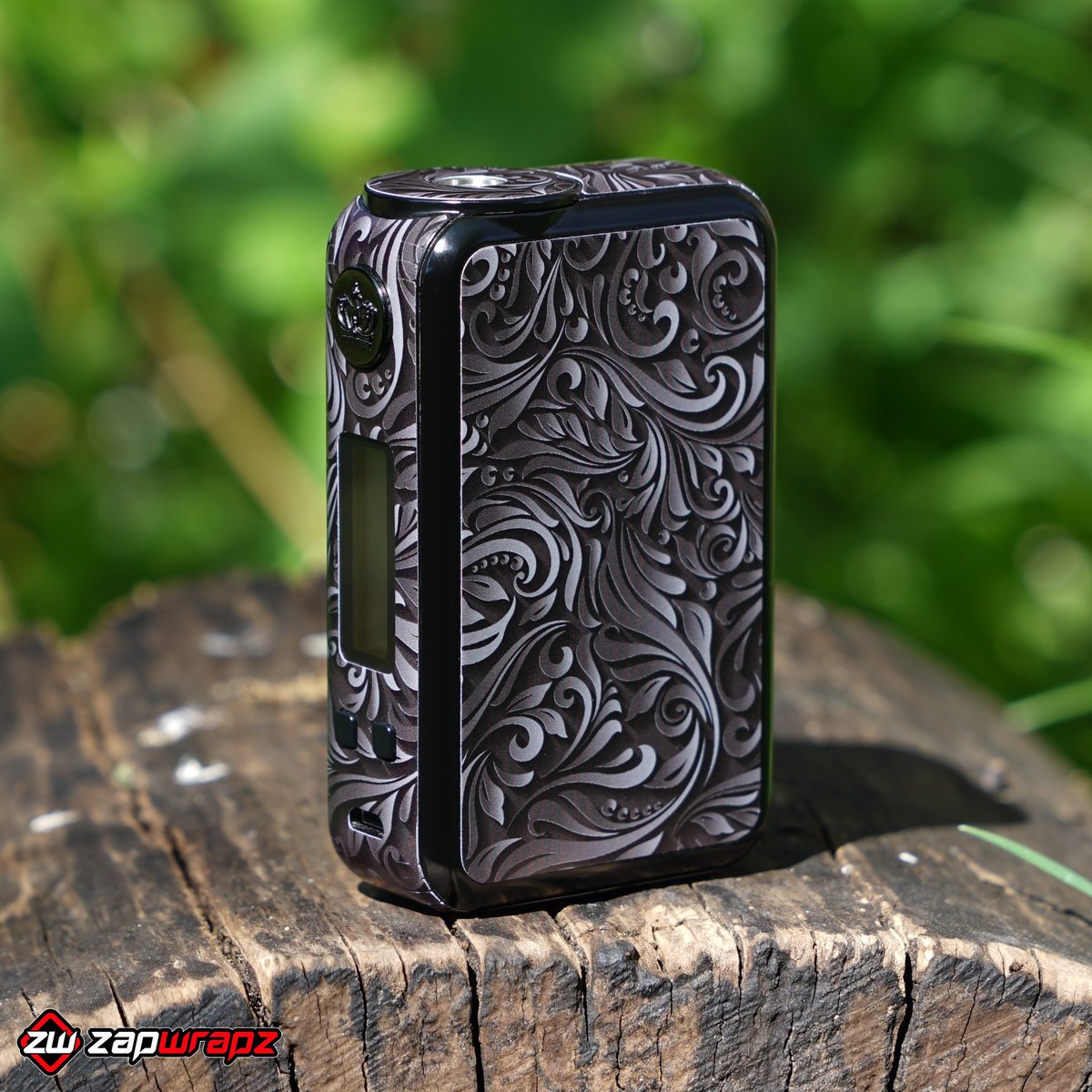 Stunning Abstract Flower pattern on the #uwell Crown 4. 🖤
See more like this at zapwrapz.com
#vapelife #vapefam #vapeon