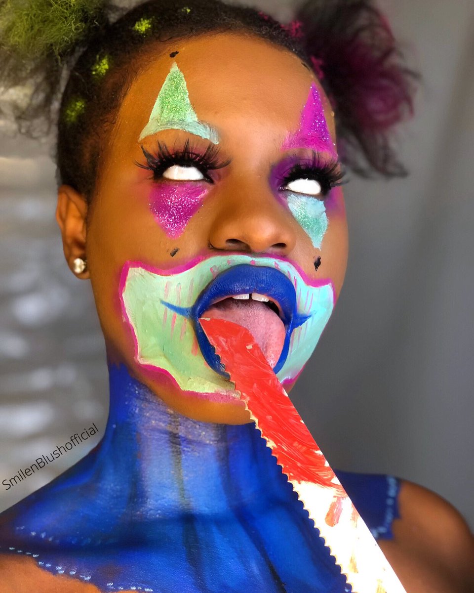 Smilenblush's tweet photo. CLOWN ~ CHECK
Day 2 
I honestly have phobia for clowns🤧 I might literally pass out when I see one. Had to face my fears today☠️ Follow @smilenblushofficial for more! Turn on post notification 
#vaccine #3DaysToMercyXIkeShow #GandujeHasFailedKano #ramadankareem  #StudyAtHomeCrap https://t.co/CCmFdOkubN