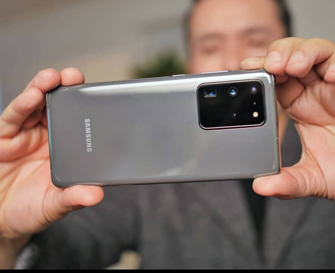 Samsungist_'s tweet photo. Galaxy S20 Ultra https://t.co/MC0ypW2yWn