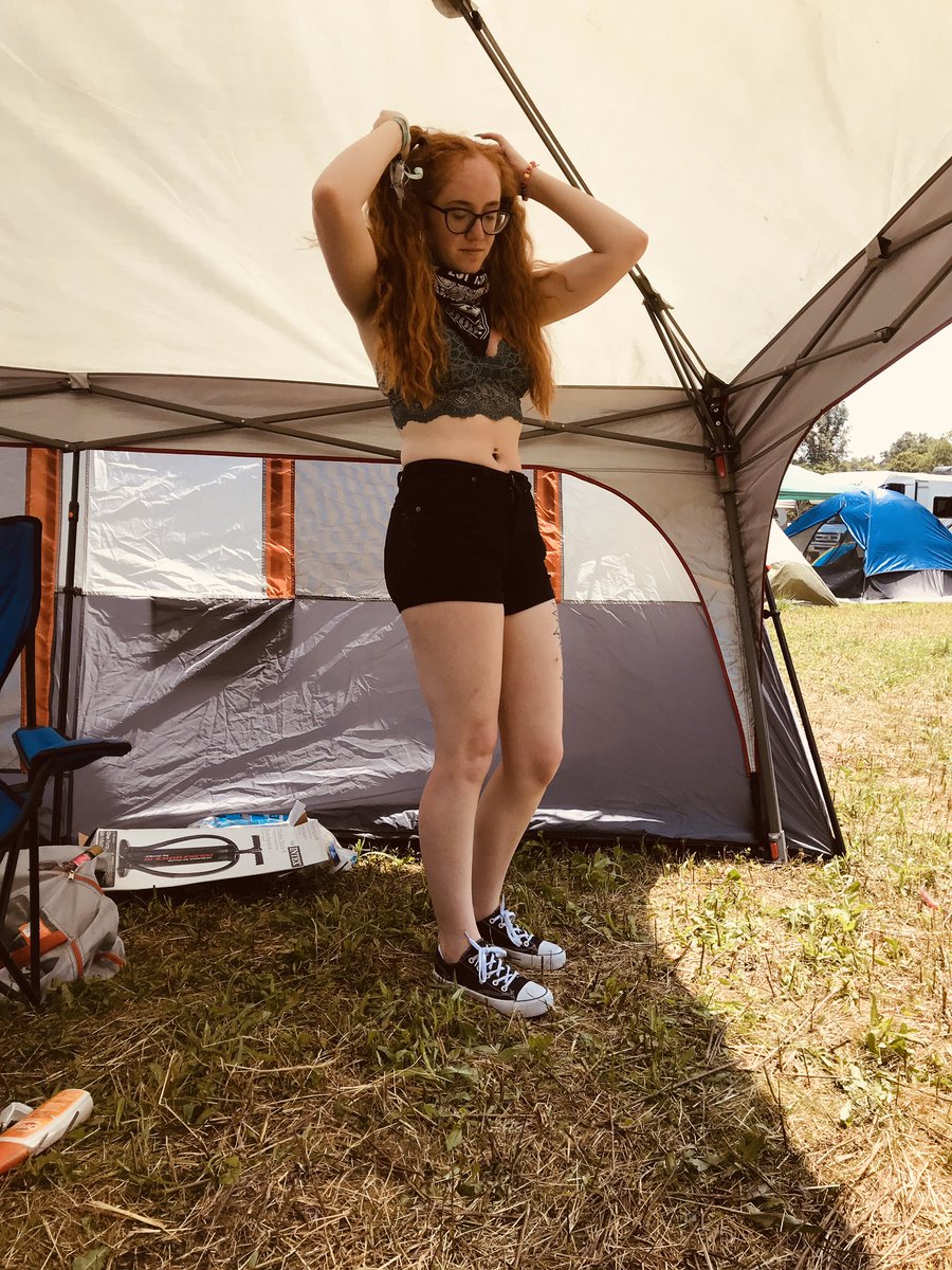 AshleyGruver's tweet photo. Forever wishing I was at fest #estfest @estfestohio https://t.co/WJk5eQXOs1