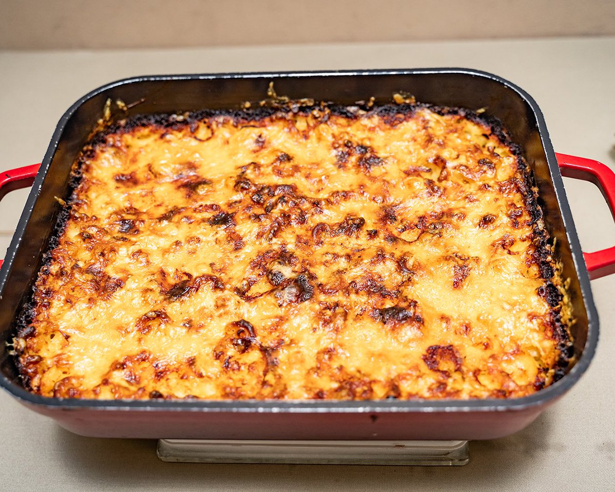 EquinoxDC's tweet photo. Who could use a pan of hot, bubbling, cheesy lasagna? Feeds 4, in meat or vegetarian, and available all week - come and grab one! https://t.co/C7dlVlvbiD https://t.co/ZXPLid7vwg