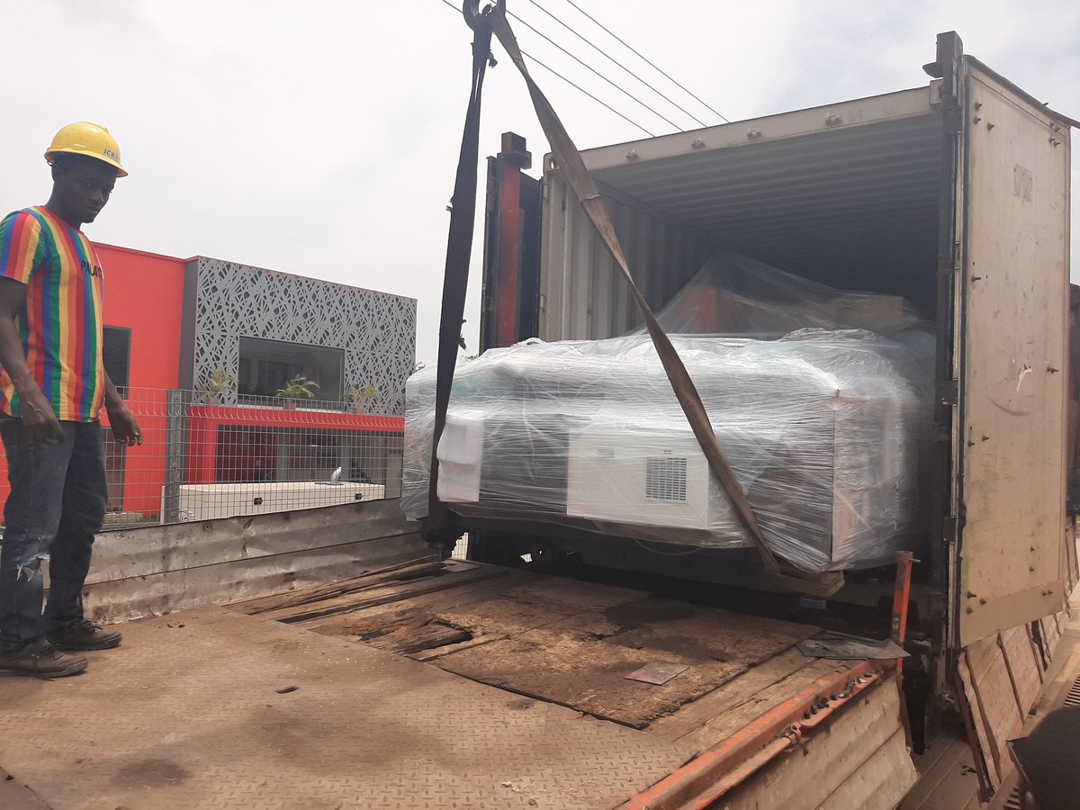TheSignMakerGH's tweet image. Yesterday we took delivery of our latest beast, VF30 Fiber Laser Cutting Machine. We are done assembling and getting ready to go live. 

#Seloart #BespokeMetalArt