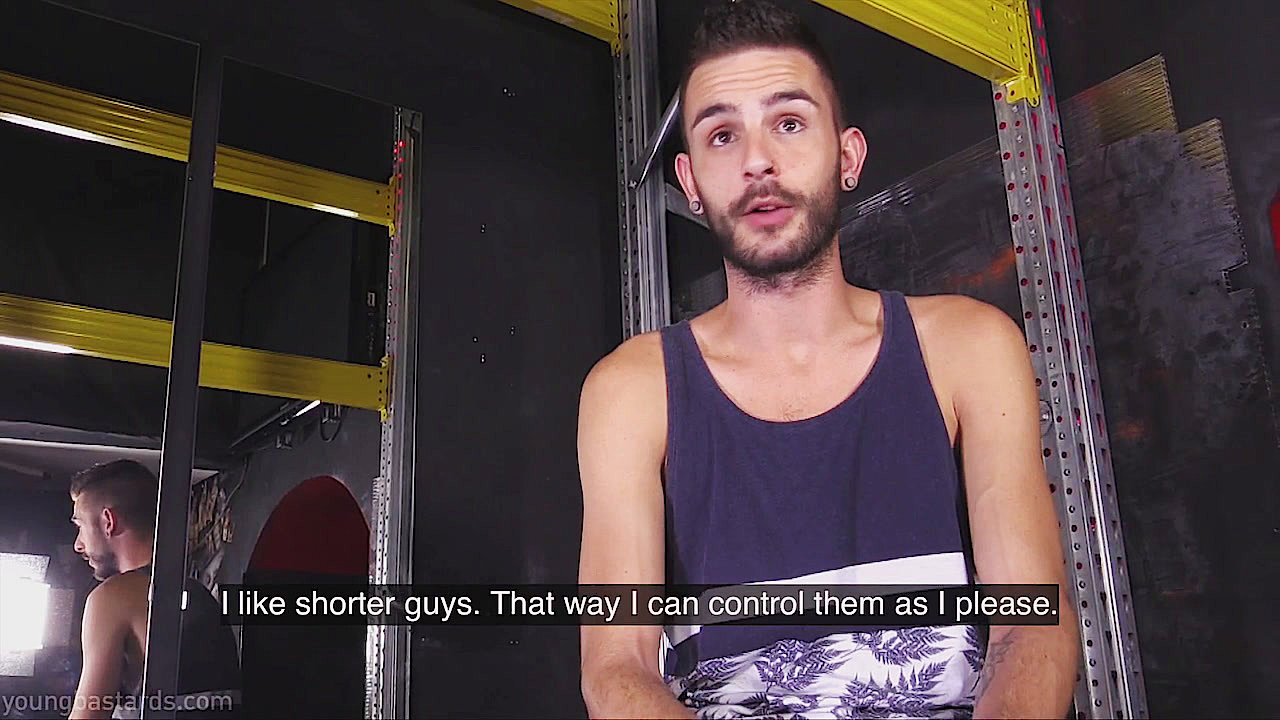 ?New video: watch now! ?

?Interview Abraham Montenegro? 

?https://t.co/npy2TdsQ15?

#xhamsterpremium