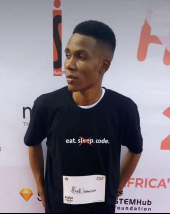 iamGreatemeka's tweet photo. Do not focus only on #lockdownextension,  #NCDCFailedKano, Pete Edochie, #PostItWithPostpill, 
 #BuyTatcoinNow

It's my birthday.😘
If not for any other thing, Follow me, I follow back. https://t.co/4YTwehXhVJ