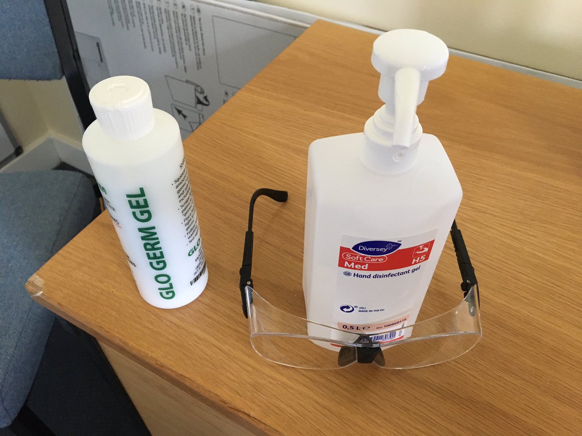 doctorcaldwell's tweet photo. @lisflett Some challenges too big even for me! 

Teach everyone in the 4 #NHS Hospitals how to use Alcohol Gel properly to kill #Clovid19 &amp; to Clinically Clean their hands and forearms using a bubbly lather of soap and water. 

Soap is better than Alcohol at killing Clovid19 @Channel4News https://t.co/Zvydyz9Chf